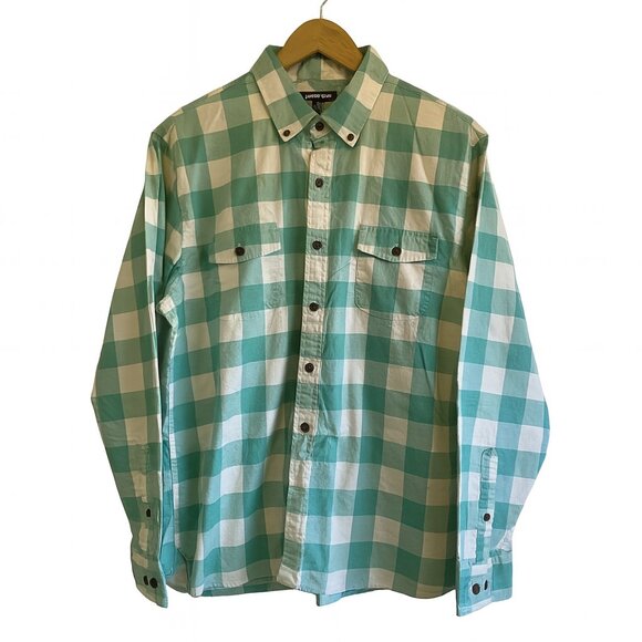 Mens Lands' End Lightweight Button up - XL - 17-17.5 - Picture 3 of 3